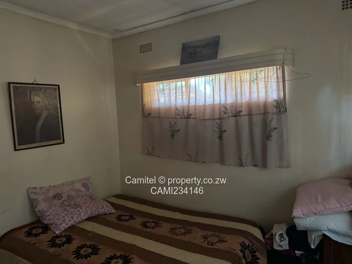 Mabelreign sitting on 925sqm with clean title deed 