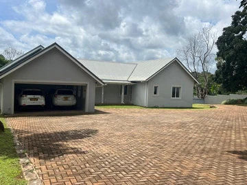 8 Unit Townhouse Complex