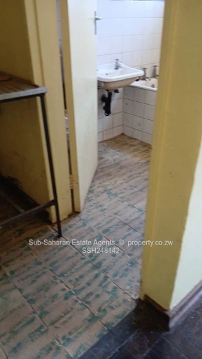 Flat To Let!!!