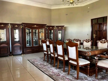 8 Bedroom House