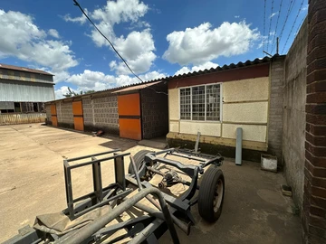 Warehouse & Factory