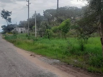 Folyjon 1.6 hac land for sale 700k  Welcome to folyjon were location,views , and serene environment 