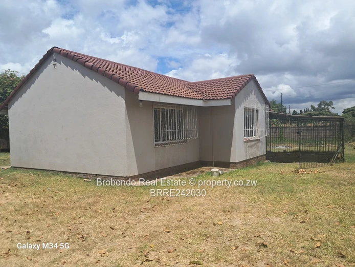For Immediate occupation Msasa Park house for rent 