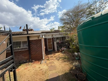 2 Bedroom Garden Flat