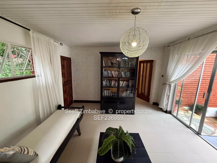 Prime Glen Lorne Real Estate: Solid 4-Bed Home on Over 1.7 Acres