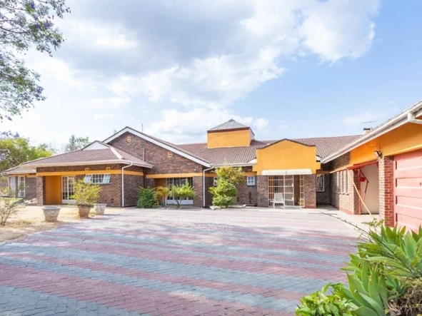 Commercial & Industrial Land