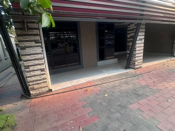 Shop & Retail Property