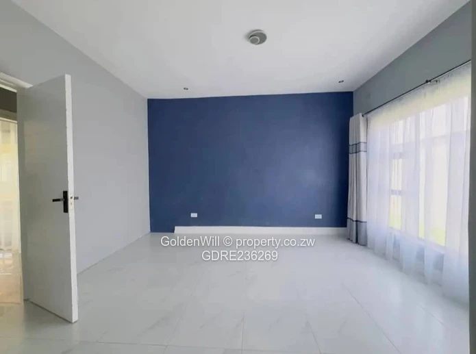 Pomona Luxurious House for Sale 