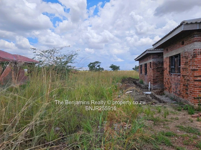 261m2 STAND IN BROCKDALE, BINDURA (Sole Mandate)