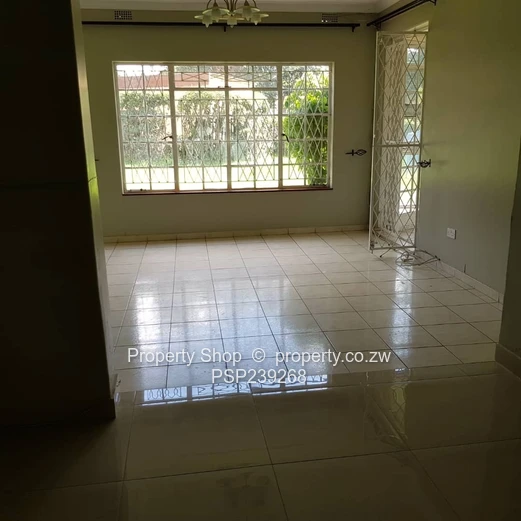 Family Home in A Leafy Suburb!