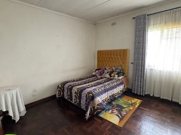 Farm & Agricultural Land