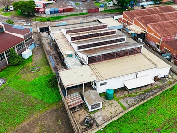 Warehouse & Factory
