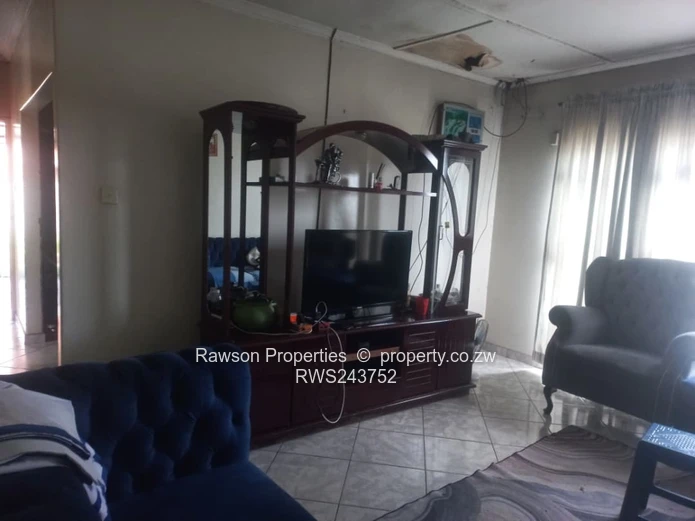 St Martins House For Sale (Sole Mandate)