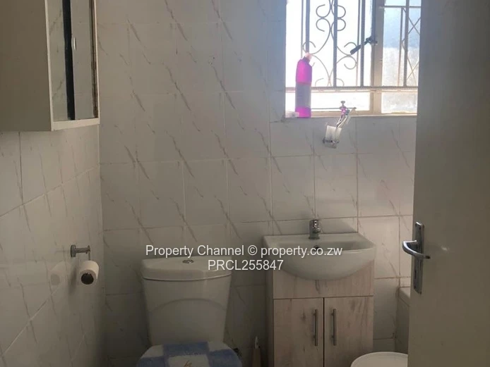 Available Is A 2 Bed Apartment In Avondale