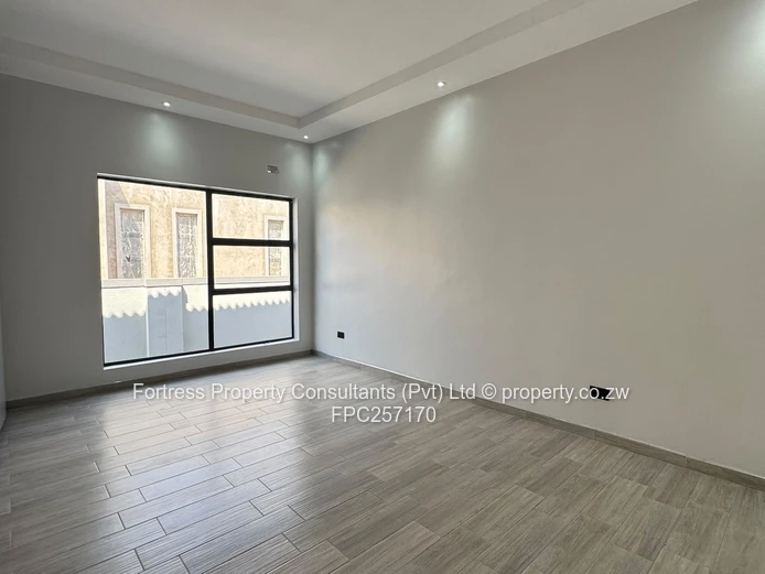 Brand New 4-Bed House in Arlington East