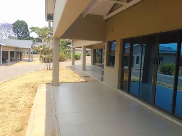 2 Bedroom Garden Flat