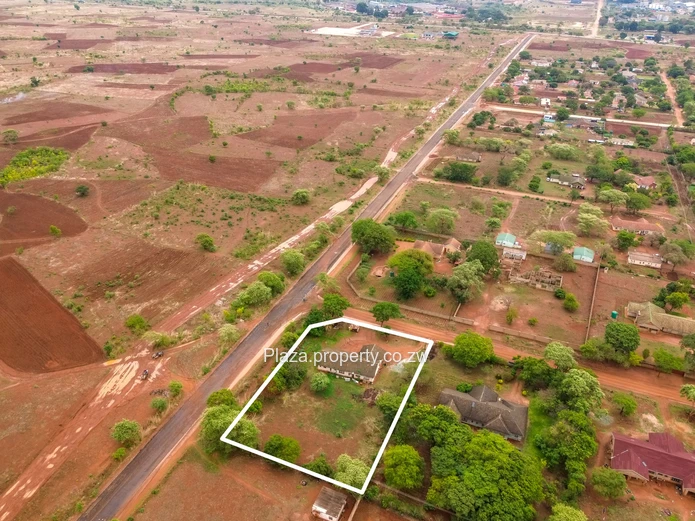 Spacious 4-Bedroom Home on 3045sqm in Chegutu Low-Density – Sykes Street