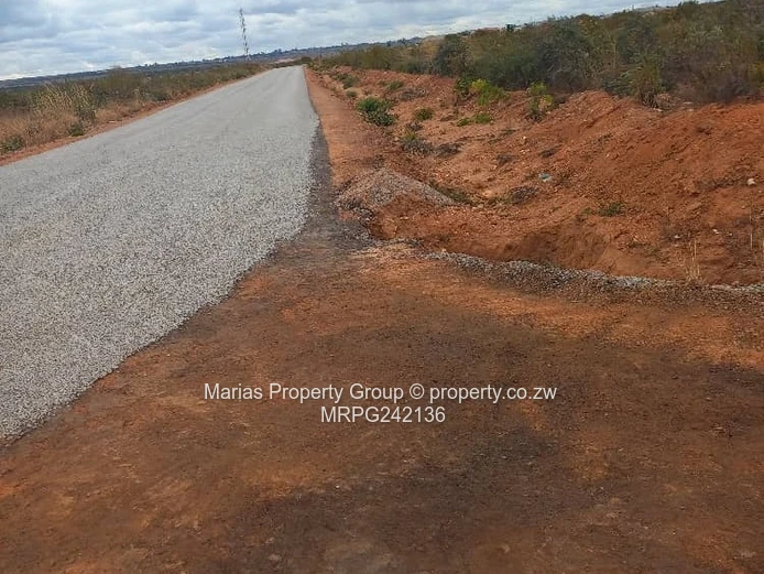 Mabvuku 200 m2 Stand — Main Road Frontage, Water & Sewer
