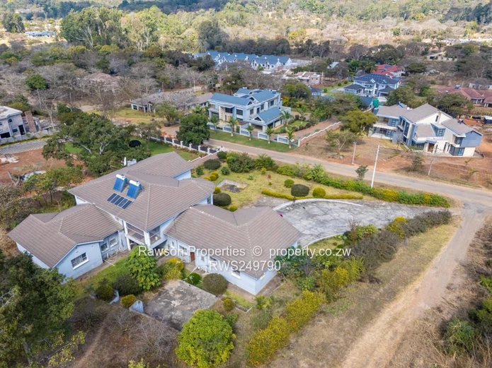Luxurious Double Storey Mansion For Sale (Sole Mandate)