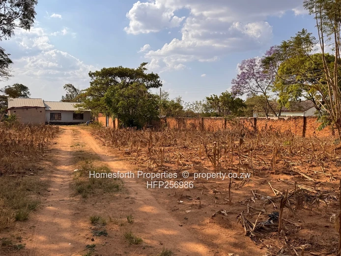 Waterfalls Stand with Cottage for Sale (Sole Mandate)