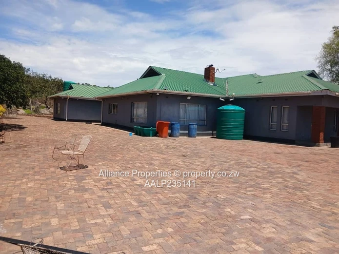 ULTIMATE RETREAT: Self-Sufficient 10-Hectare Plot (Resort/Farm/Venue) Near Lake Chivero.