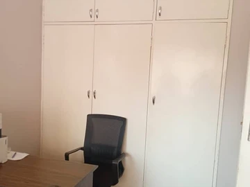 2 Bedroom Flat & Apartment