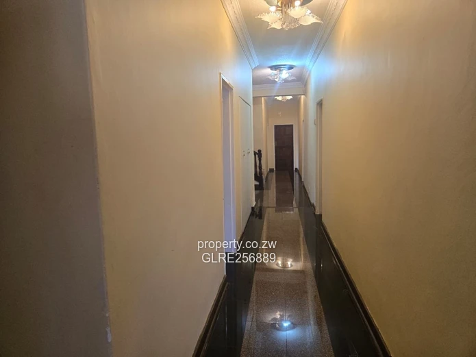 Borrowdale 7-Bed Family Home Opp Brook — Pool, Tennis & Garden