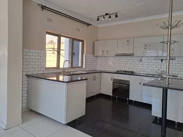 3 Bedroom Garden Flat