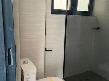 Flat & Apartment
