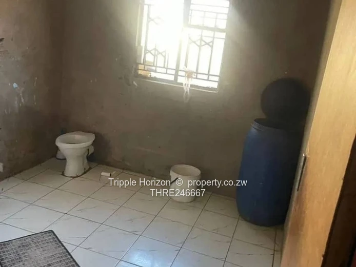 Dzivarasekwa 4-Bed Brick Home on 400m² with Veranda