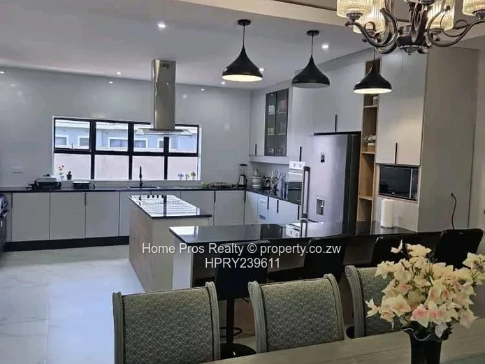 Stylish 5-Bed Marlborough Home 1992m² — Borehole & Solar
