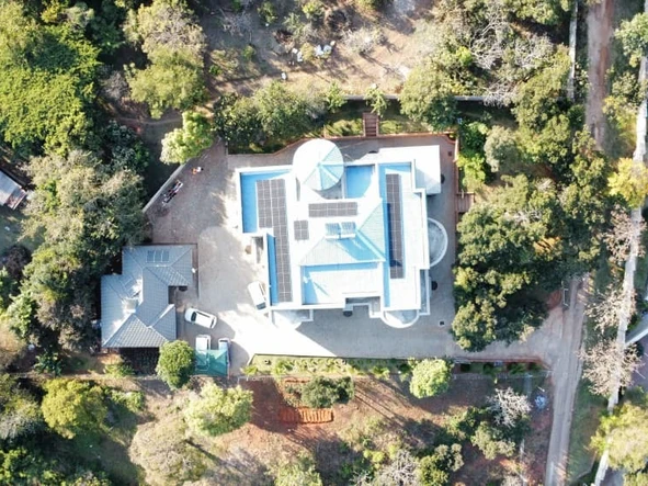 7 Bedroom House