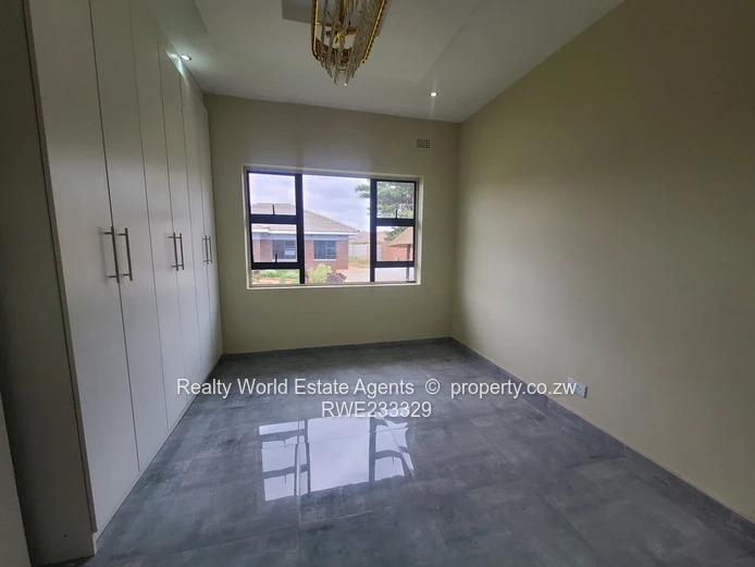 Exceptional 7-Bedroom Home with Agribusiness Potential – Ziko, Chitungwiza (Sole Mandate)