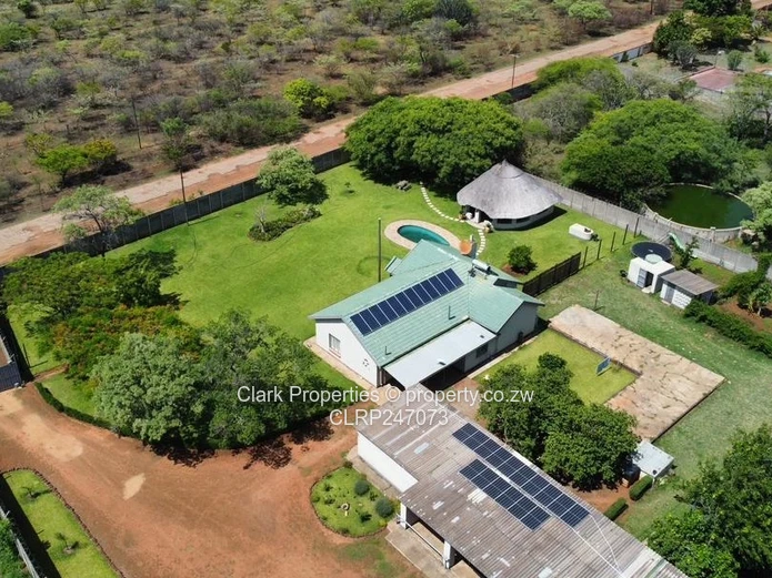 Expansive 4-Acre Property, Smallholding Lifestyle