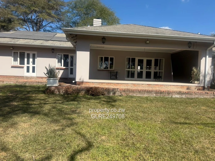 Borrowdale Brooke: 3-Bed Home with Pool & Borehole