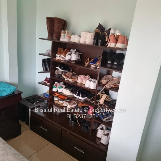 Neat Family House  (Sole Mandate)