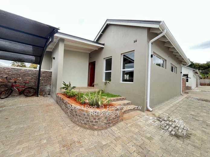 Modern 3 bed cluster home in Crowhill