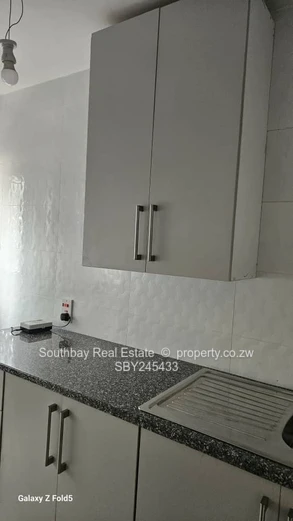 Compact sitter unit for Sale. (Sole Mandate)