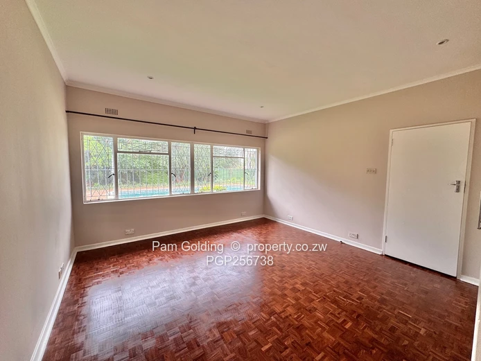 Renovated - 4 Bedroom Home - Greendale North