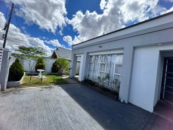 4 Bedroom House