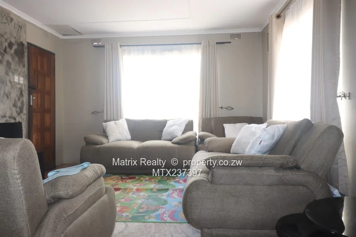 4 Bedroom House for Sale in Budiriro