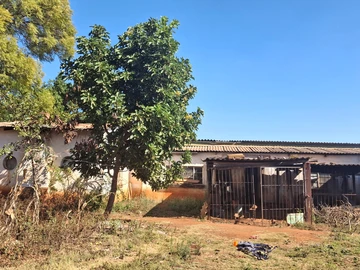 Farm & Agricultural Land