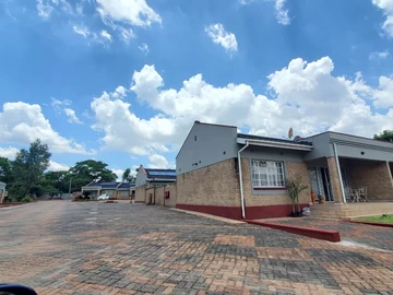 2 Bedroom Garden Flat