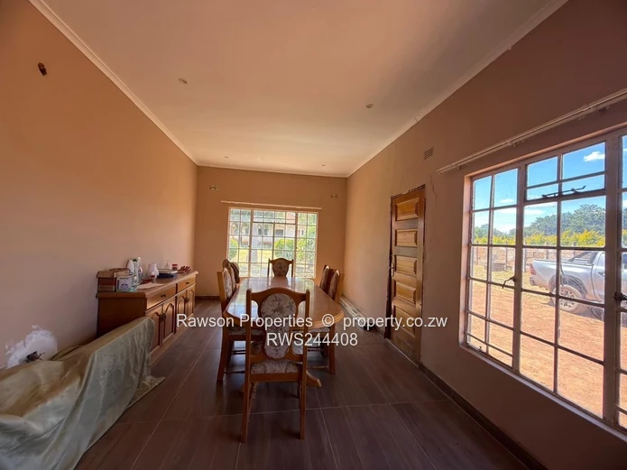Kadoma Sabonabona property for sale