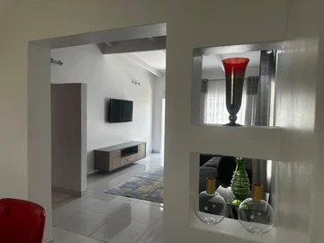 3 Bedroom Garden Flat