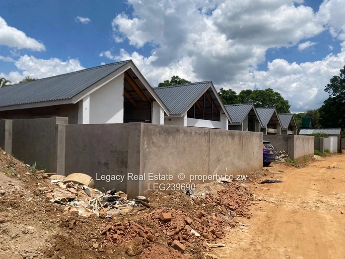 Modern 4-Bedroom Townhouse In Secure Marlborough Complex