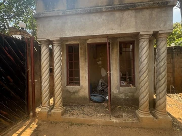 7 Bedroom House