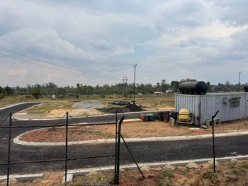 Stands & Residential Land