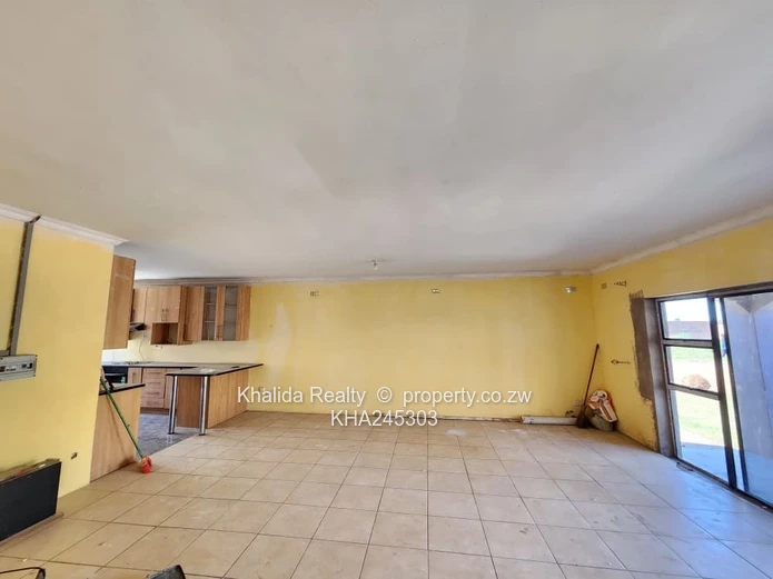 Apartment for Rent in Bluffhill