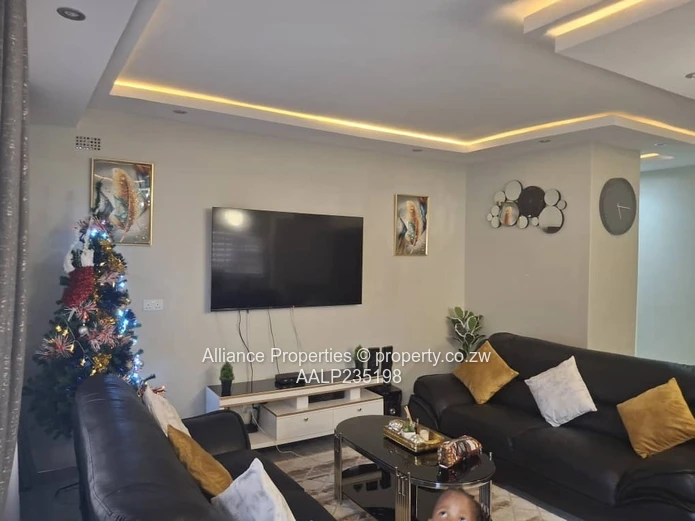 Modern 4-Bedroom Home with Income-Generating Flatlet